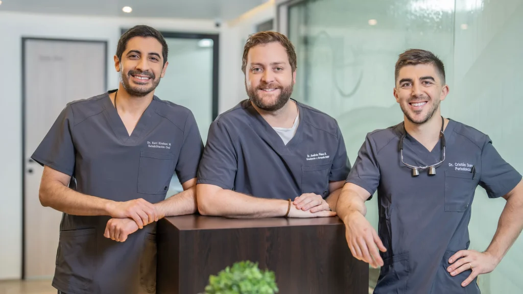 Especialistas de Zenclinic Dental en la clínica de La Dehesa